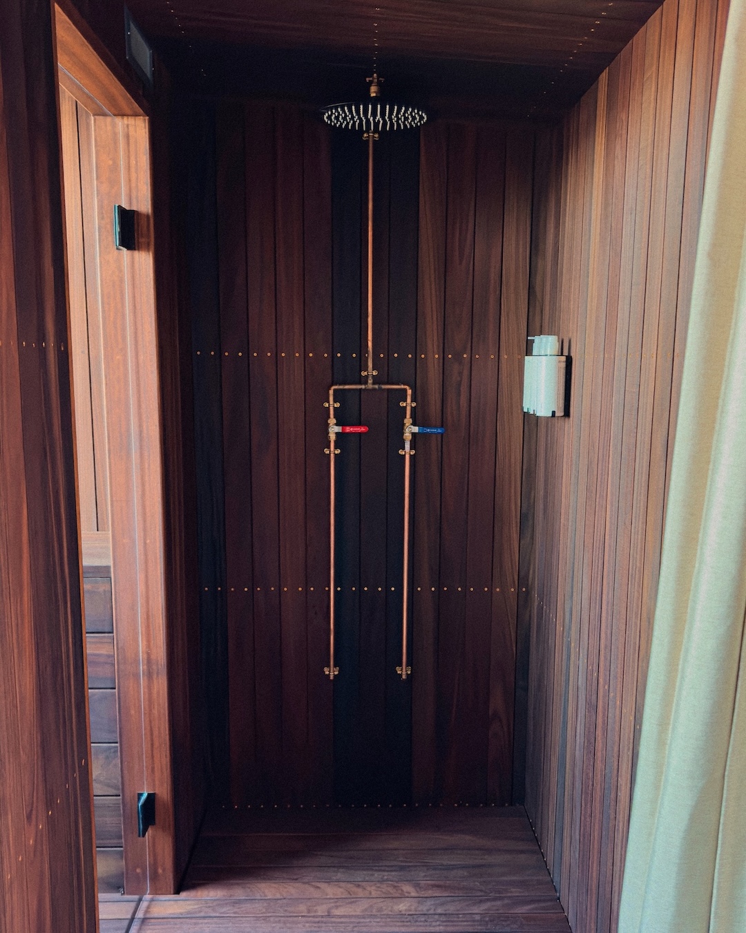 Brixton saunas Hot showers in every sauna cabin